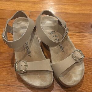 Birkenstock / Papillio | solely ring buckle Beige Buckle Sandals in sandcastle